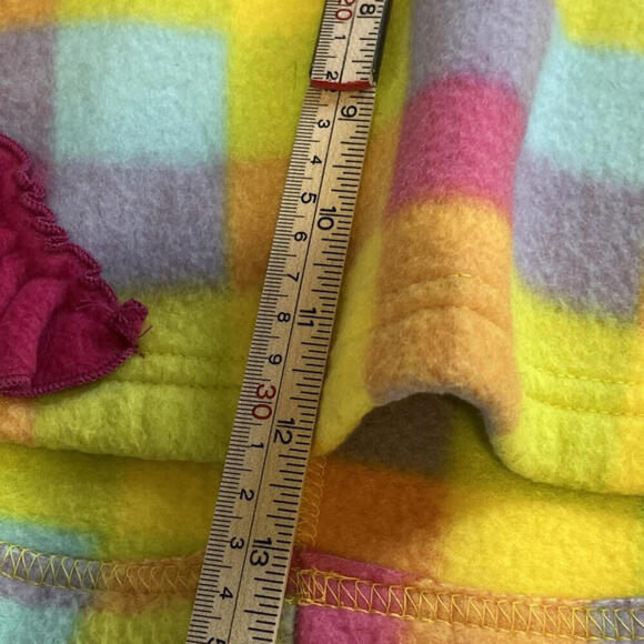 A Million Polkadots Plaid Hooded Poncho Colorful Plaid ‎ with Ruffles 18 Months - Picture 7 of 11